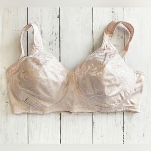 Women's Playtex 18 Hour Wireless Bra NIB